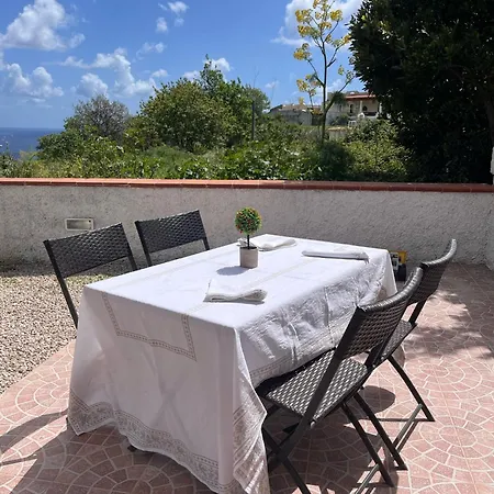 Casa Carlotta * Sant'Angelo (Isola d'Ischia)